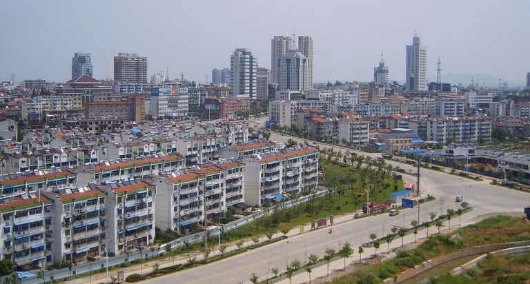 Les actions immobilières chinoises plongent suite à l&rsquo;introduction de nouvelles régulations hypothécaires