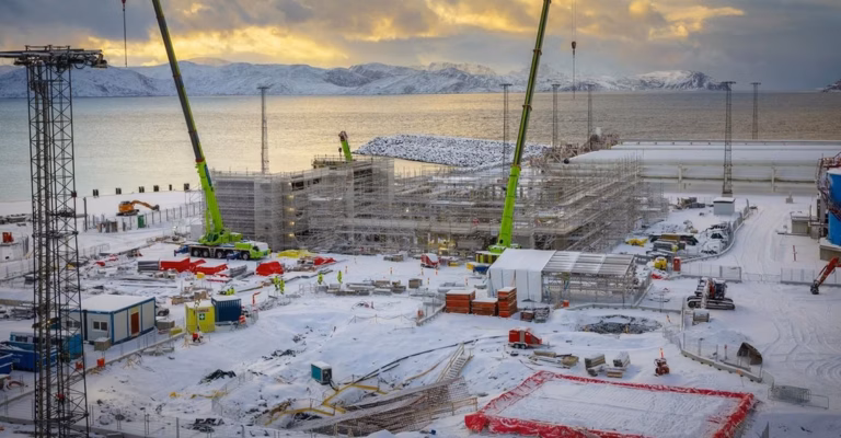 Skanska, le géant suédois de la construction, remporte un contrat colossal de 957 millions de dollars pour un nouveau projet d&rsquo;envergure